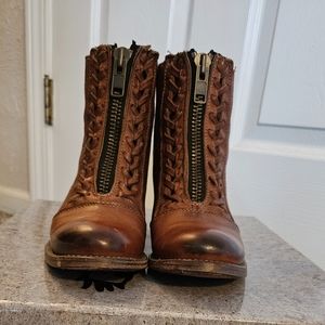 Freebird by Steven - Wales size 7